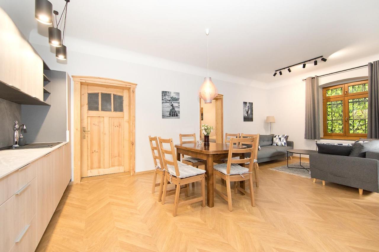 Stronie Śląskie Apartamenty Stara Apteka מראה חיצוני תמונה